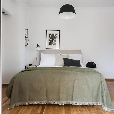 Remarkable 2br In Paleo Faliro By Upstreet
